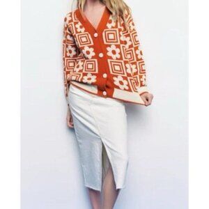 Zara Woman's Sz S Retro Knit Jacquard Floral Cardigan Sweater in Vibrant Orange